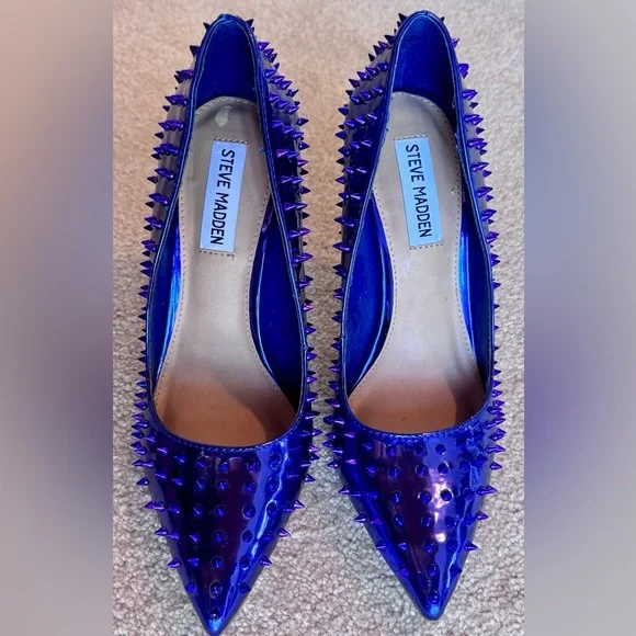 Steve Madden Vala Spiked Pumps - Picture 9 of 13